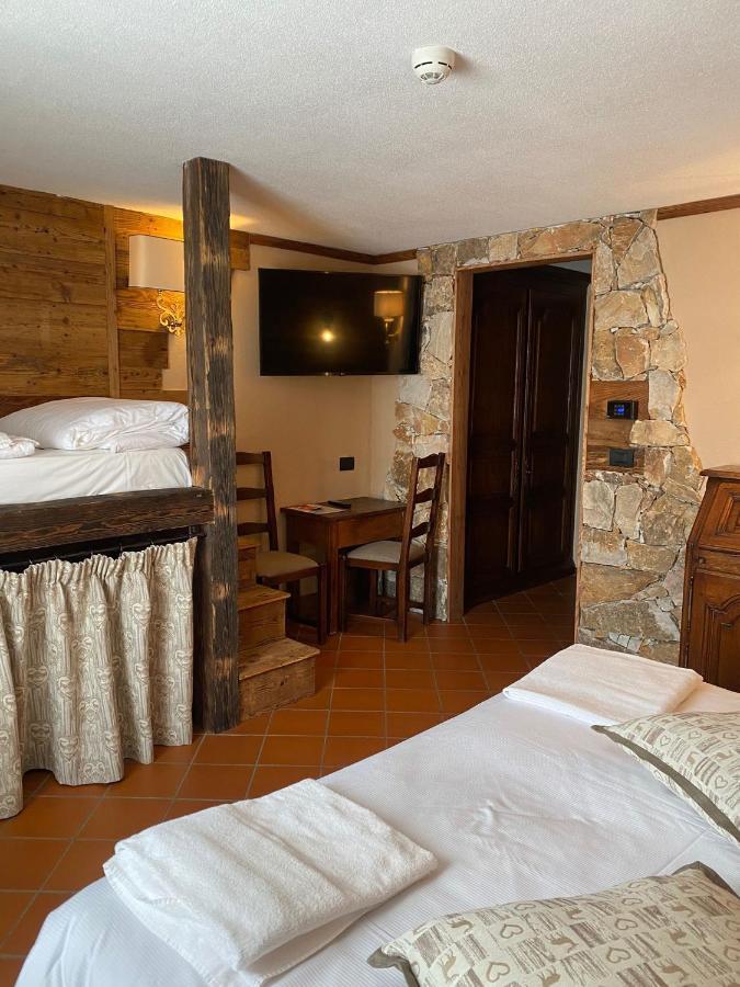 Hotel Jumeaux Breuil-Cervinia Exterior foto