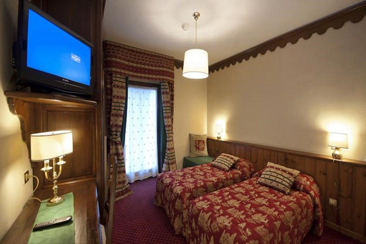 Hotel Jumeaux Breuil-Cervinia Exterior foto